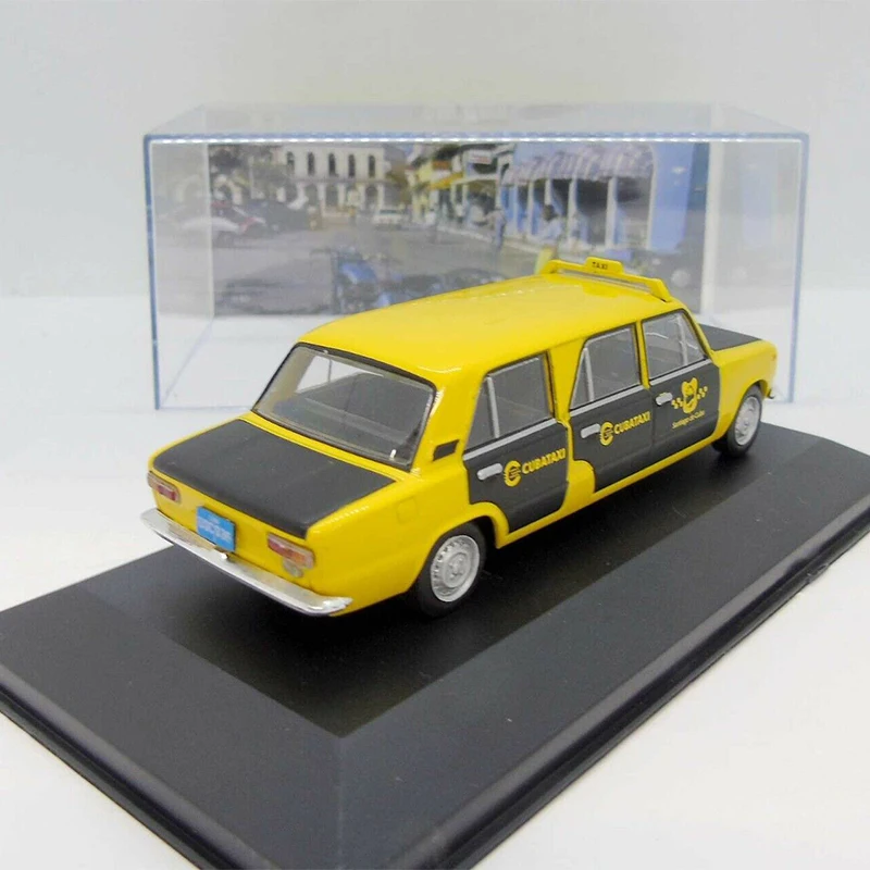 Diecast Original 1:43 Scale Lada 2101 Limousine 1995 84# Simulation Alloy Car Model Static Display Collectible Toy Gift Souvenir