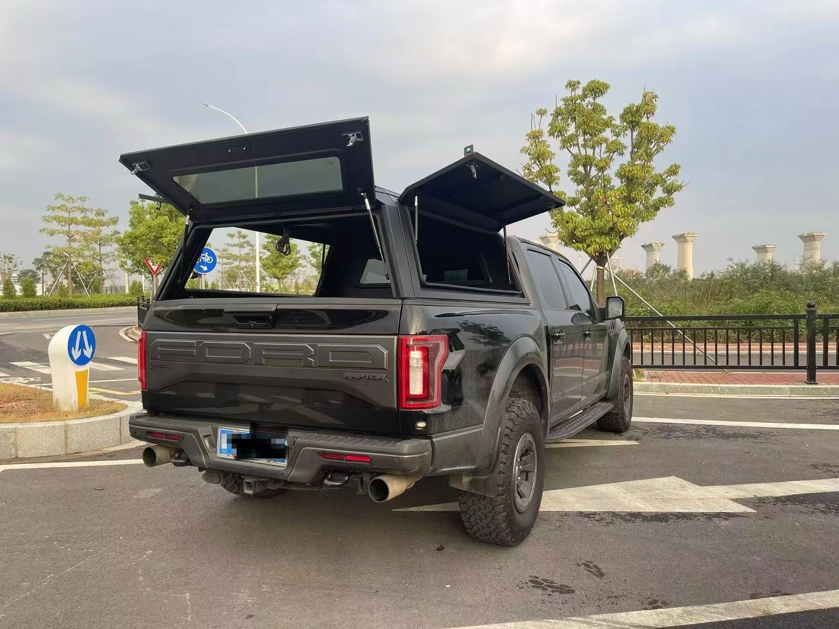 

4x4 Waterproof Aluminum Alloy Steel Pickup Hardtop Topper Camper Truck Canopy with Rack for BYD Shark 6 Range F150 Tacoma NP300