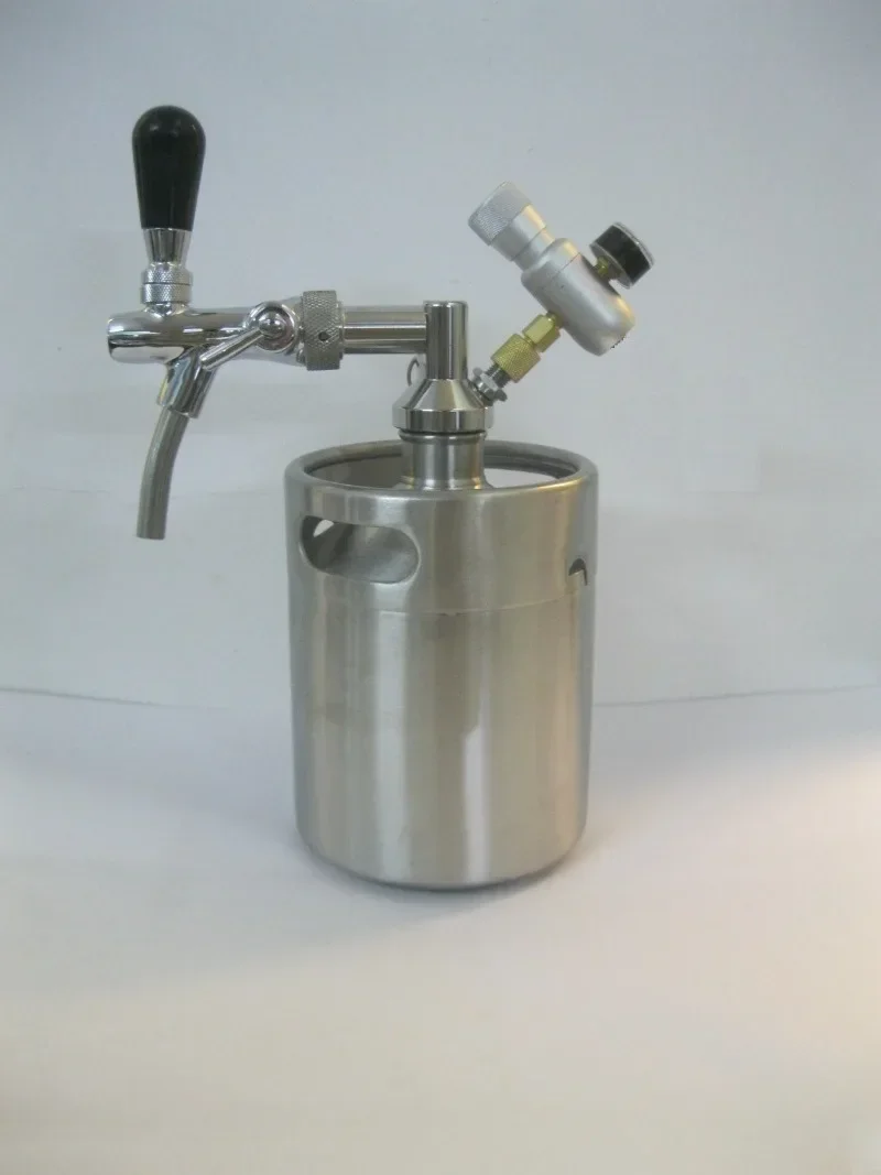 ホットセール クロスボーダー スチールワイン樽 コーヒ樽 自動ビール樽 ステンレス鋼ワインスピアディバイダー No. 4