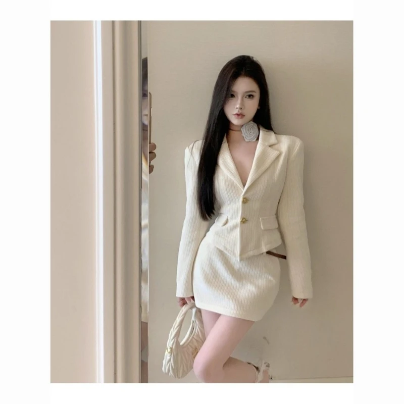 Women's Fragrance Style Short Pit Stripe Blazers Half Skirt Set Retro Solid Color Waistband Suit Belt Half Skirt Two-piece Set