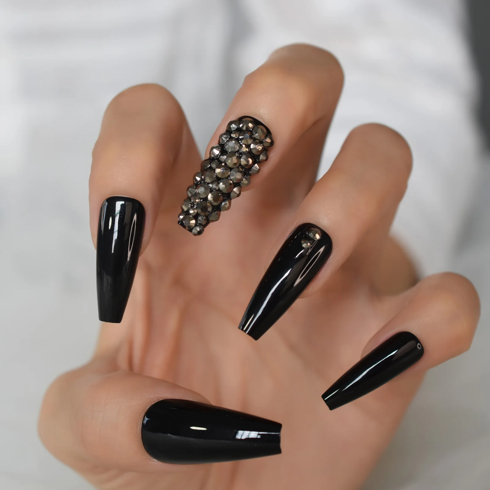 Metaliczny kamień sztuczne paznokcie szare cyrkonie dekoracyjne bardzo długie baleriny czarne sztuczne paznokcie zaprojektowane porady dla pani