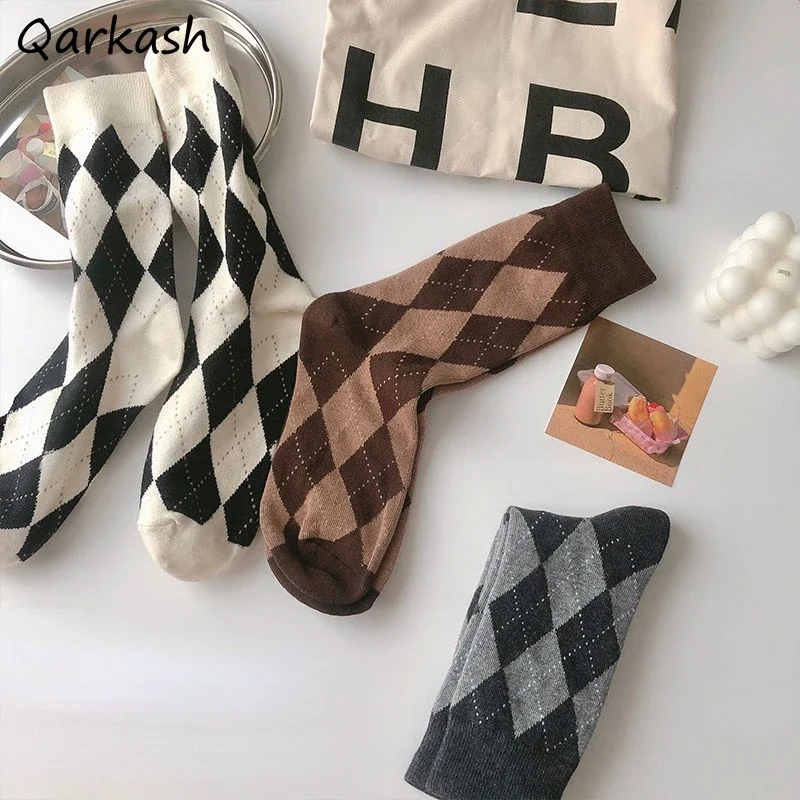 

Носки женские Argyle студенческие кавайные в японском стиле для отдыха мягкие нежные теплые средние трубки высокоэластичный дизайн женские новейшие шикарные
