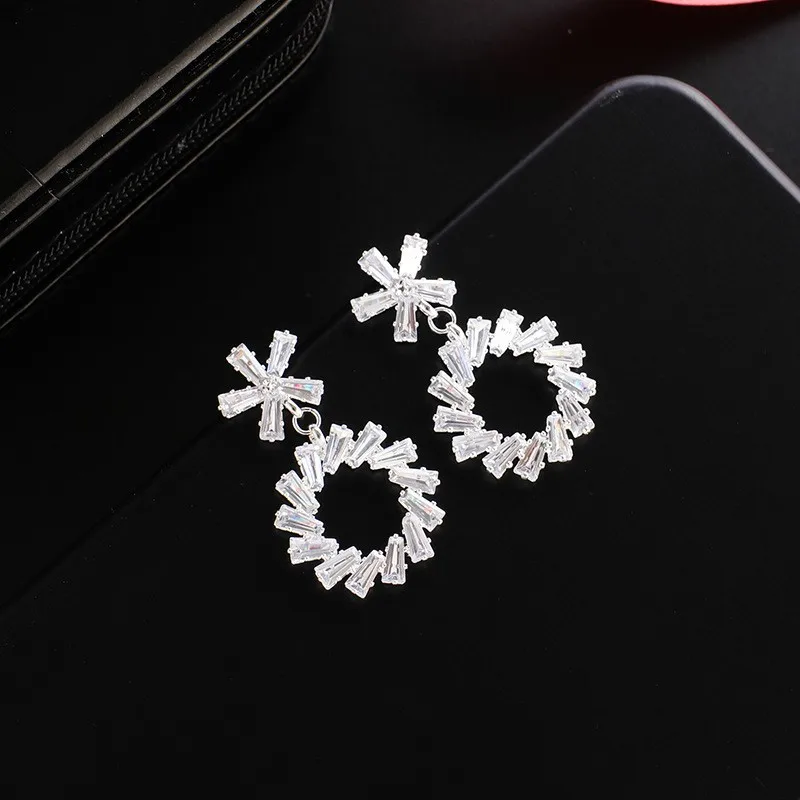 E738 Pendientes de tuerca con circonita micropavimentada de cobre, joyería de lujo Faion, combinación cuadrada, ular Online Ss