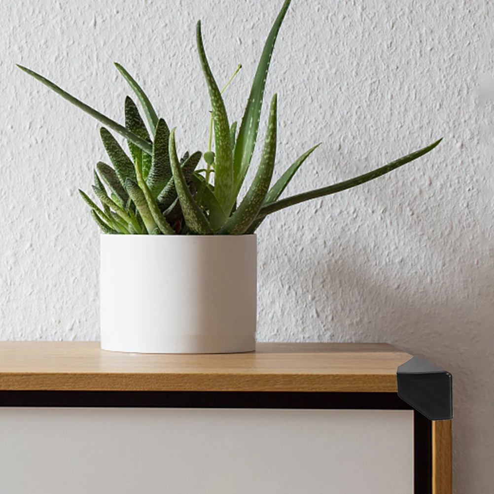 

100Pcs Triangle Plastic Corner Protectors for Shipping Boxes Edge Guard for Cardboard Packaging Moving Large Items Damage