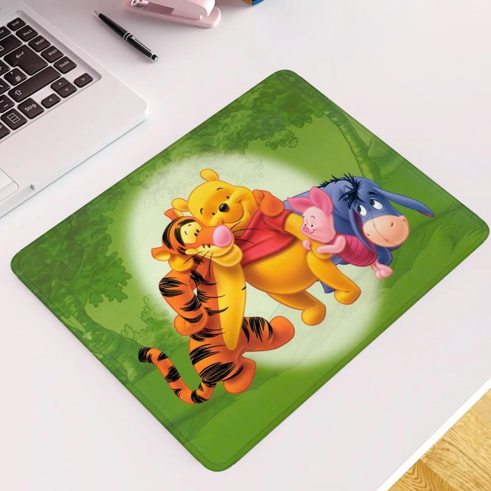 Gaming Accessories Small Mousepad Company Eeyore Pc Gamer Girl Game Mats Anime Mouse Pad Desk Mat Mause Laptop Computer Table