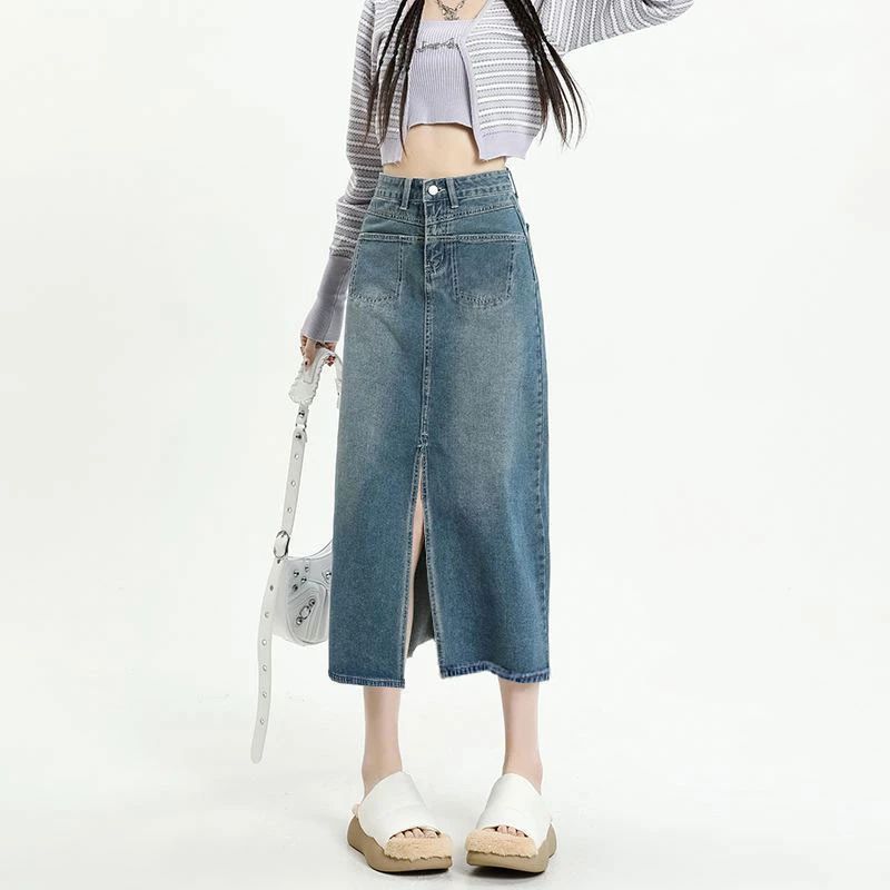 

Vintage front split denim skirt female 2024 new high waisted small people in the long section A word package hip half-body skirt