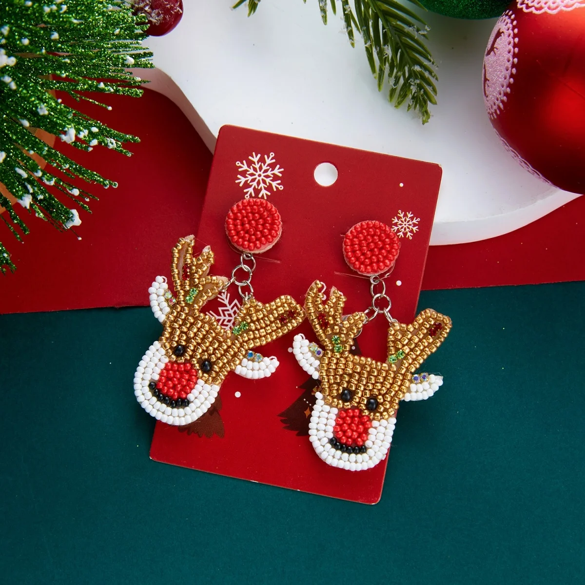 Weihnachtliche Ohrringe in Form eines Hauses mit Reisperlen für Damen, bunte Perlen, Weihnachtsmann, Rentier, Schneeflocke, Baum, Schleifen-Ohrringe, Schmuck. – Detail 21