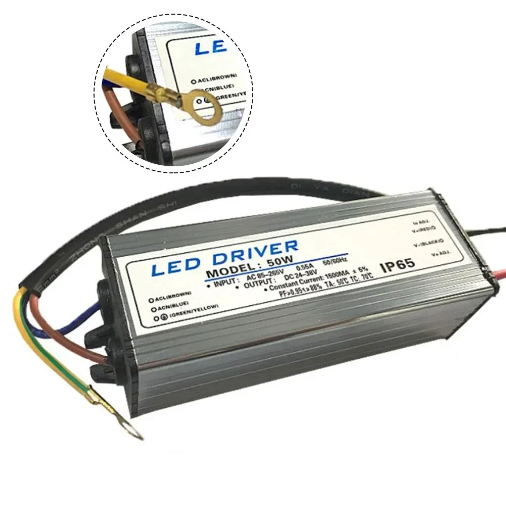 

Workshop Light Transformer LED Transformer 10W- 60W 300-1800MA IP66 LED Driver Power Supply Floodlight Waterproof