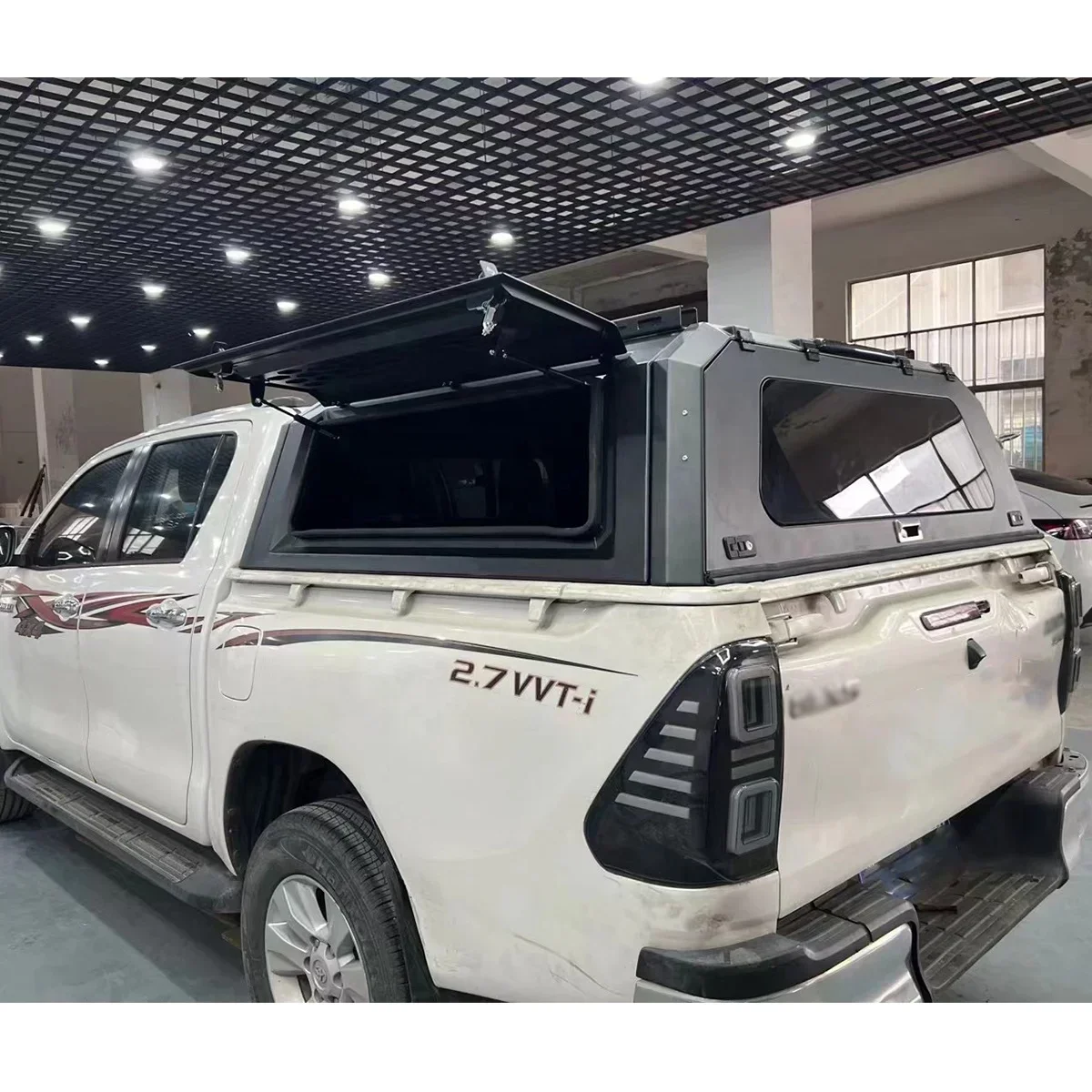 Pickup canopy for hilux waterproof bed window  with 3 doors hardtop topper camper   revo rocco 2016-2024