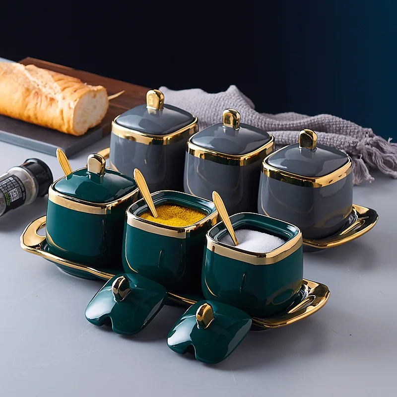 

Ceramic seasoning jars, kitchen supplies, luxury seasoning jar set, household seasoning boxes, three-piece exquisite salt jars