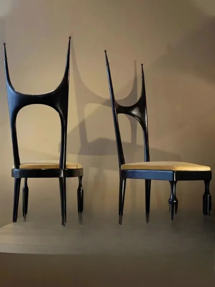 كرسي طعام من الخشب الصلب في العصور الوسطى، كرسي عالي الظهر لغرفة نموذجية بسيطة وحديثة