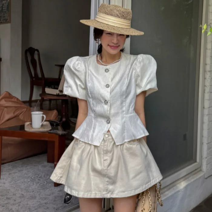 

Retro Style Slim Fit Bubble Lantern Sleeve Pressed Flower Top Versatile Summer New Arrival Korean Fashion Ladies Shirt