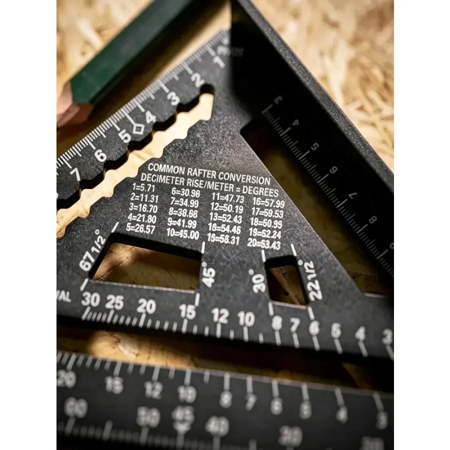 STANLEY STHT46100-0 FATMAX 110mm Aluminium Quick Square Premium Trim Rafter Layout Tool for Carpentry Marking Saw Guide view 5