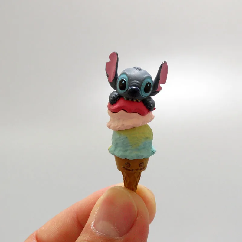 ディズニーミニステッチリロ & スティッチアクションフィギュアモデル装飾品人形マイクロ風景ハンバーガーホットドッグ車の装飾ギフト