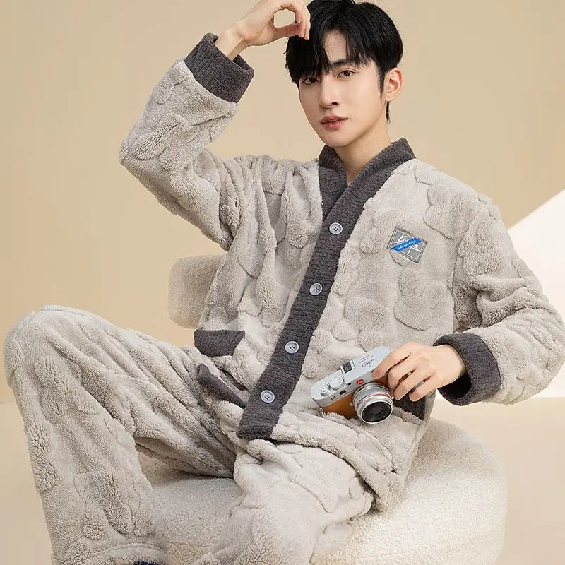 

New Fashion Sleepwear Autumn and Winter Men's Coral Velvet Pajamas Thickened Fleece Long Sleeve Student Flannel Loungewear Set