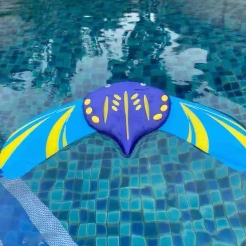 Hydrodynamic Manta Rays Press Forward Children\'s Baby Beach Pool Water Splashing Play with Water Model Fish Toys