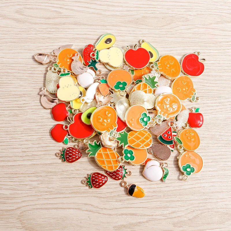 Tusember 10 قطع الفاكهة سحر لطيف الموز التفاح الكمثرى الفراولة الكرز المعلقات لصنع المجوهرات أقراط قلادة Crafts بها بنفسك الحرف