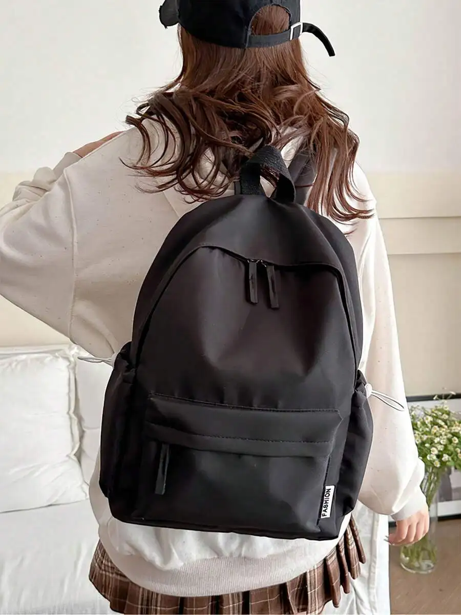 

Unisex 28L Waterproof Polyester Backpack With Side Pockets For Laptop Up To 11 Inch