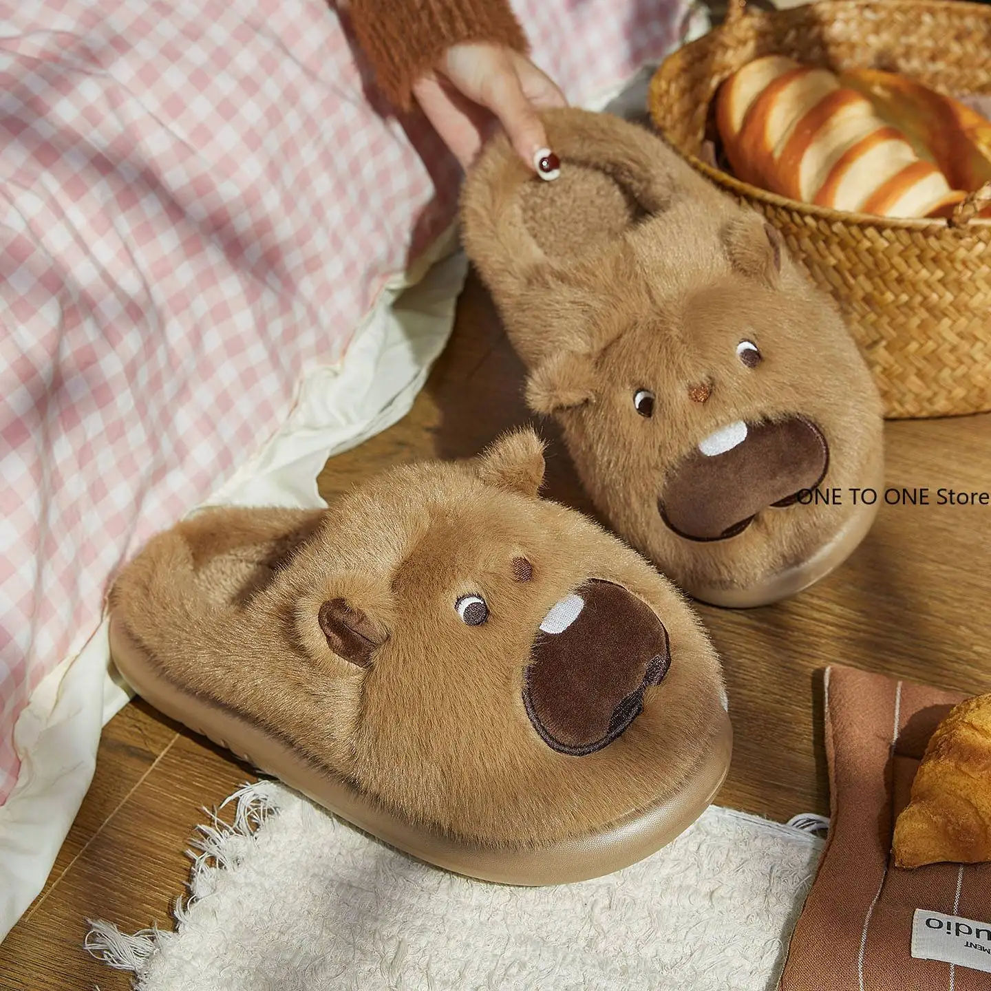 

Marmot Capybara Plush Slippers Cartoon Capibara Cotton Shoes Comfortable Slip-on House Couple Slippers Indoor Bedroom Wholesale