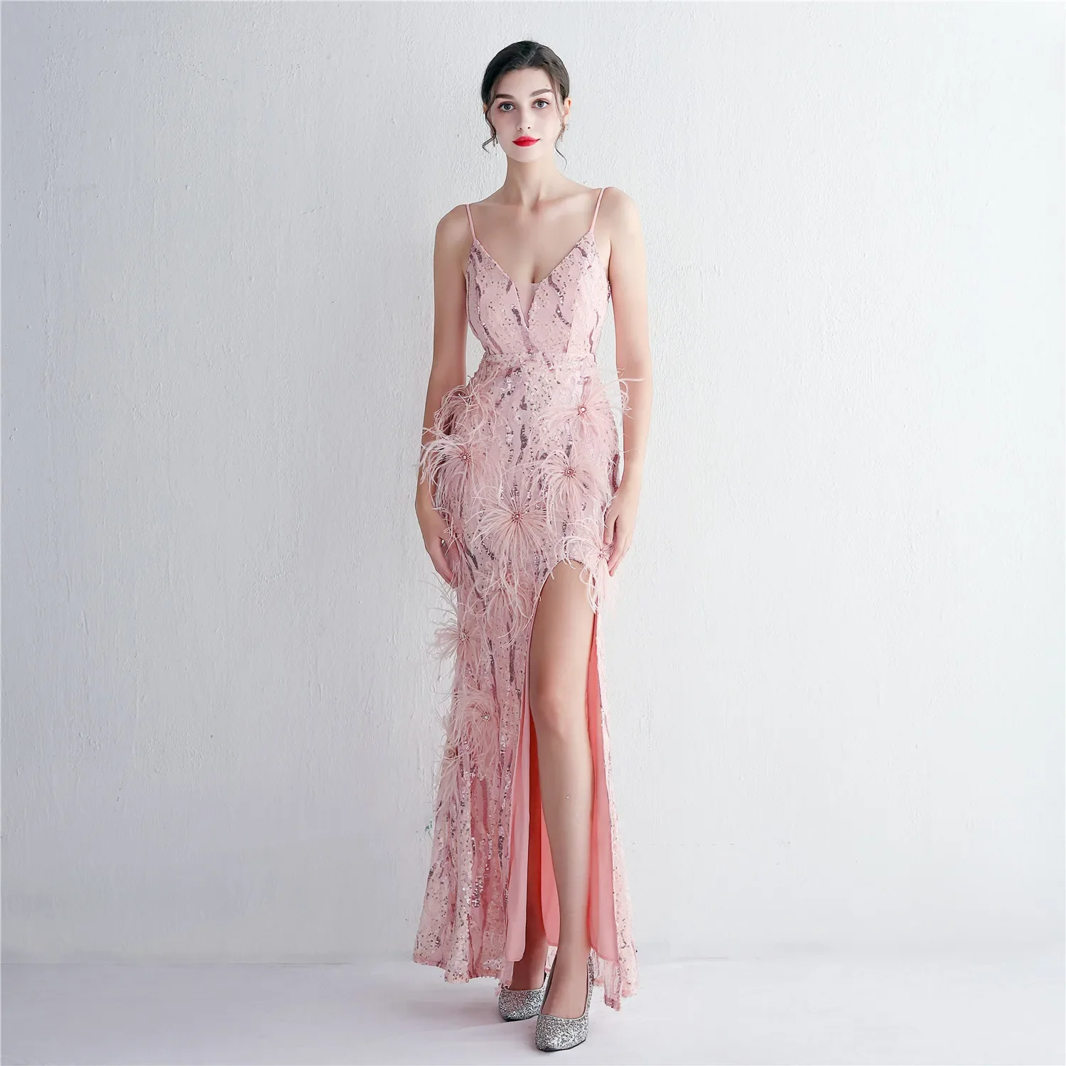 

Evening Dress Pink Stretchy Sequins Sgaphetti Strps Feather Zipper Back Mermaid Trumpet Floor Length Women Party Formal Gowns