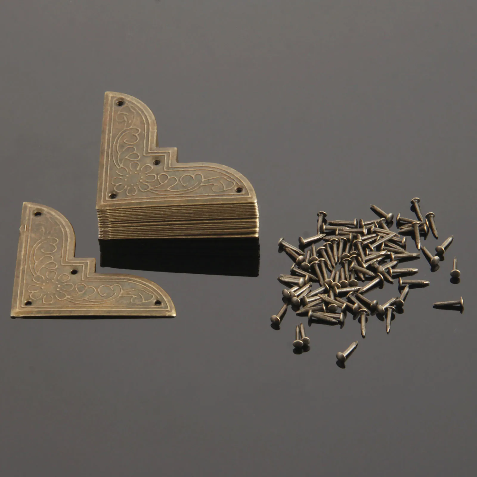 40Pcs Iron Corner Bracket with 160pcs Screws Jewelry Gift Box Wood Case Decorative Feet Leg Corner Protector Furniture Fittings - view 6