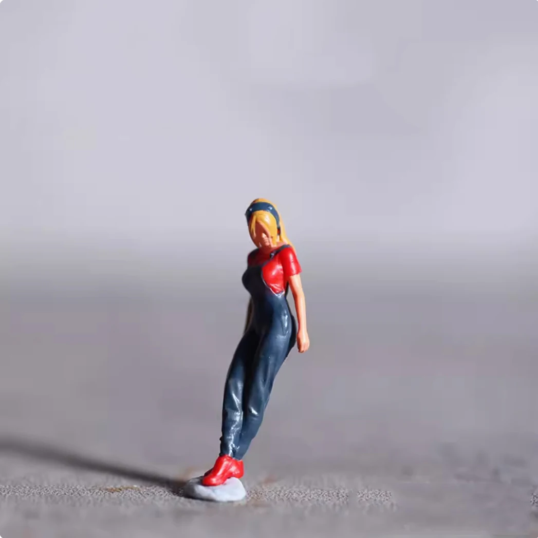 Resina Diorama 1:64 scala Figure in Miniatura Miniatura Garage scene Minifigures Kit modello fai da te giocattoli artigianali Anime Figure Collectib