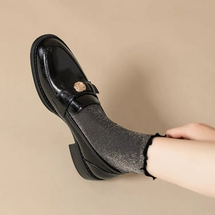 2023 spring new women\'s single shoes Casual Mary Jane leather shoes Fashion shallow mouth design loafers Large size 41-43