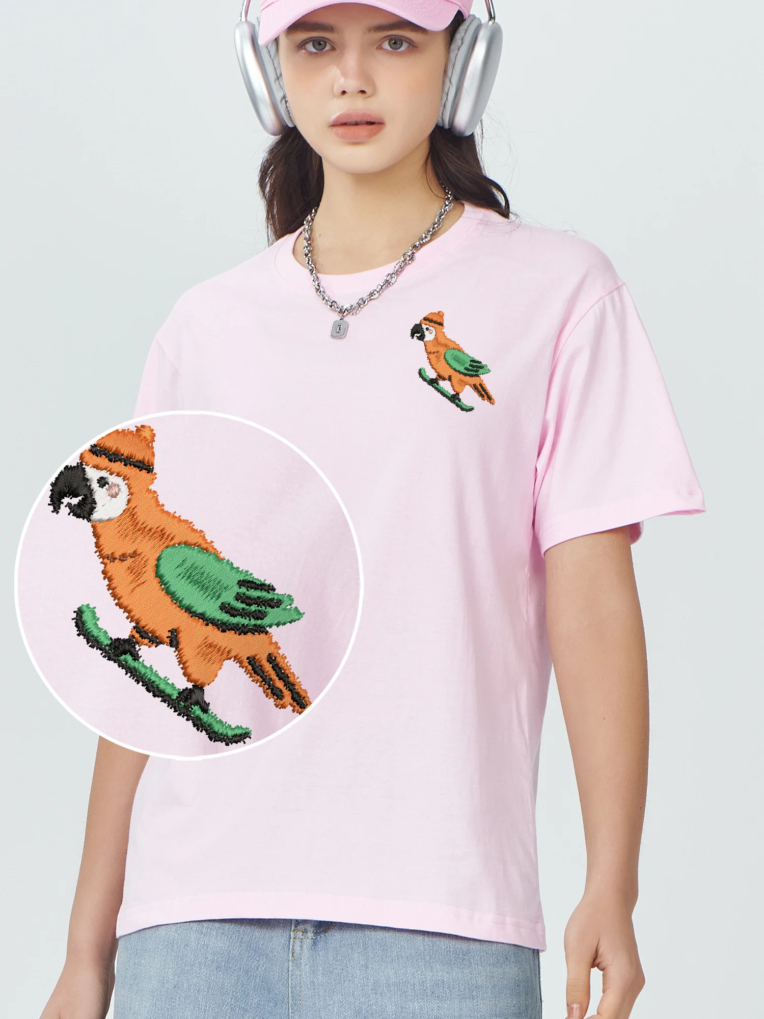

Newest Embroidered Shirt Parrot Snowboarding Funny Camiseta Cotton High Quality Comfortable Embroidery T-Shirt