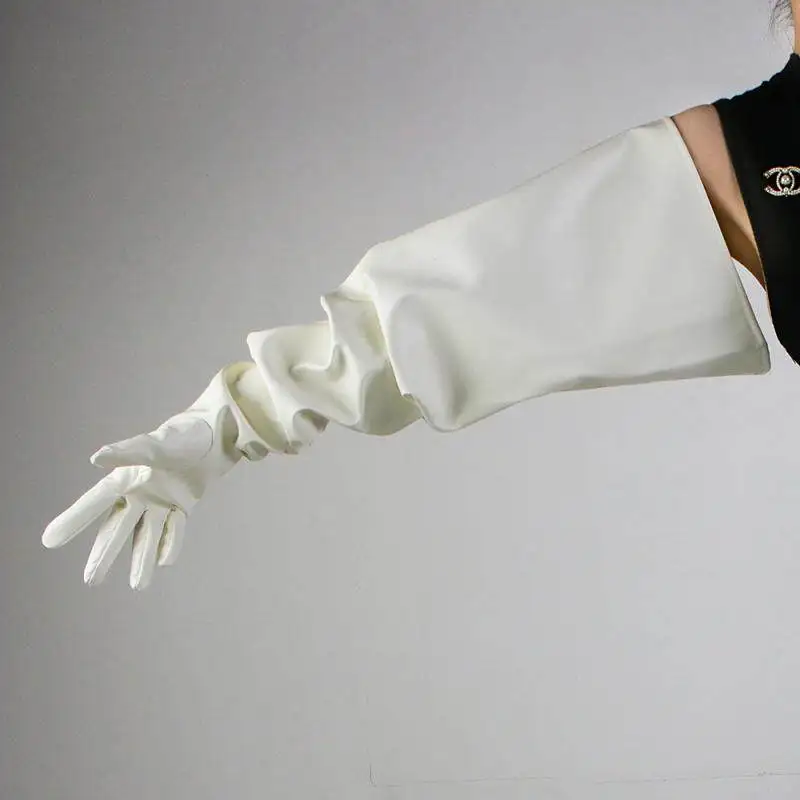 85 cm lange PATENT-HANDSCHUHE, Unisex, Kunstleder, glänzend, goldfarben, schwarz, locker sitzende PUFF-Ärmel, breite Ärmel, modisch – Detail 30