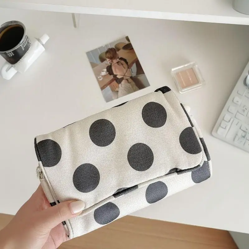 Große Kosmetiktasche mit Polka-Dots und eingebautem Spiegel, tragbare, faltbare Reißverschluss-Make-up-Tasche, Reise-Schönheits-Aufbewahrungs-Organizer für Frauen – Detail 2