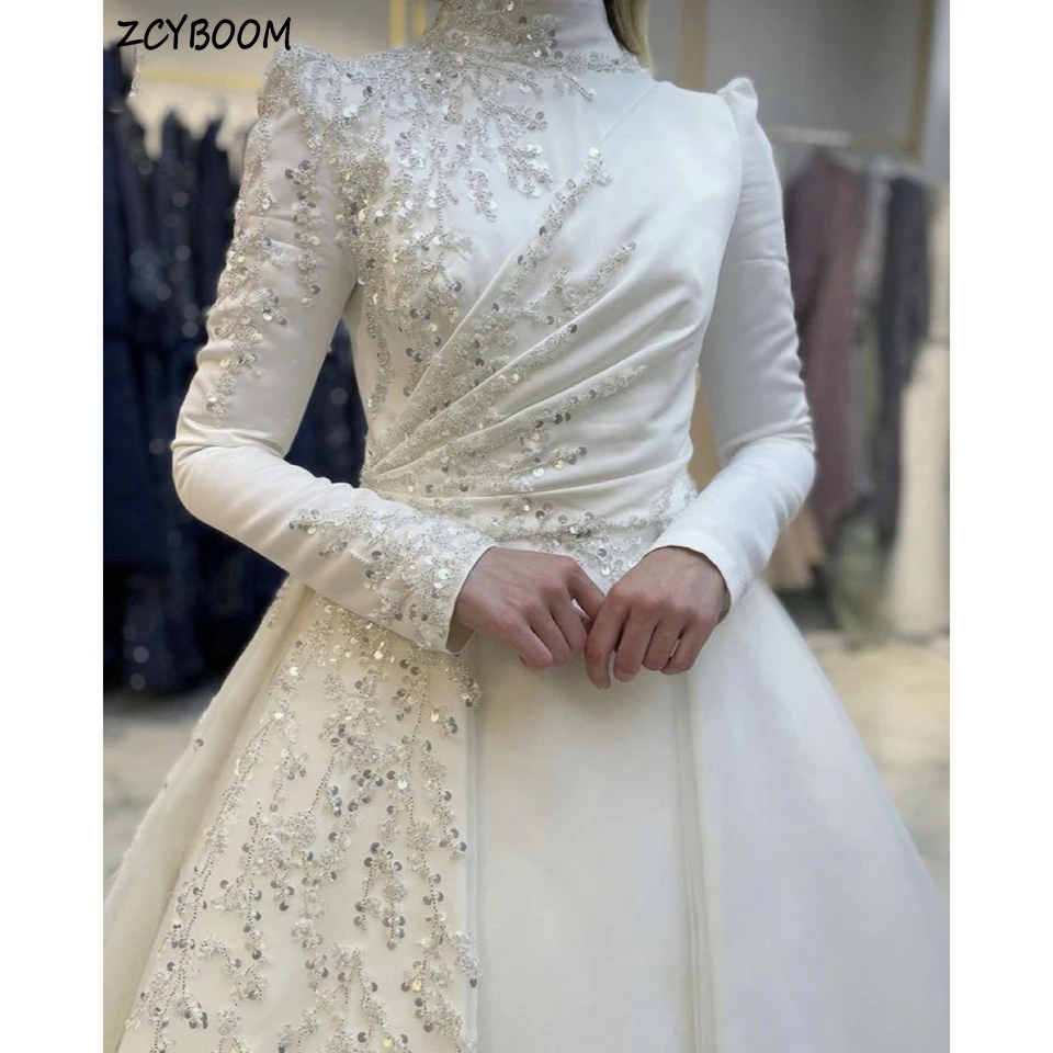فستان زفاف مسلم برقبة عالية مزين بالترتر وأكمام طويلة 2025 على شكل حرف a طول الأرض سويب تراين وصمة عار فستان زفاف رائع