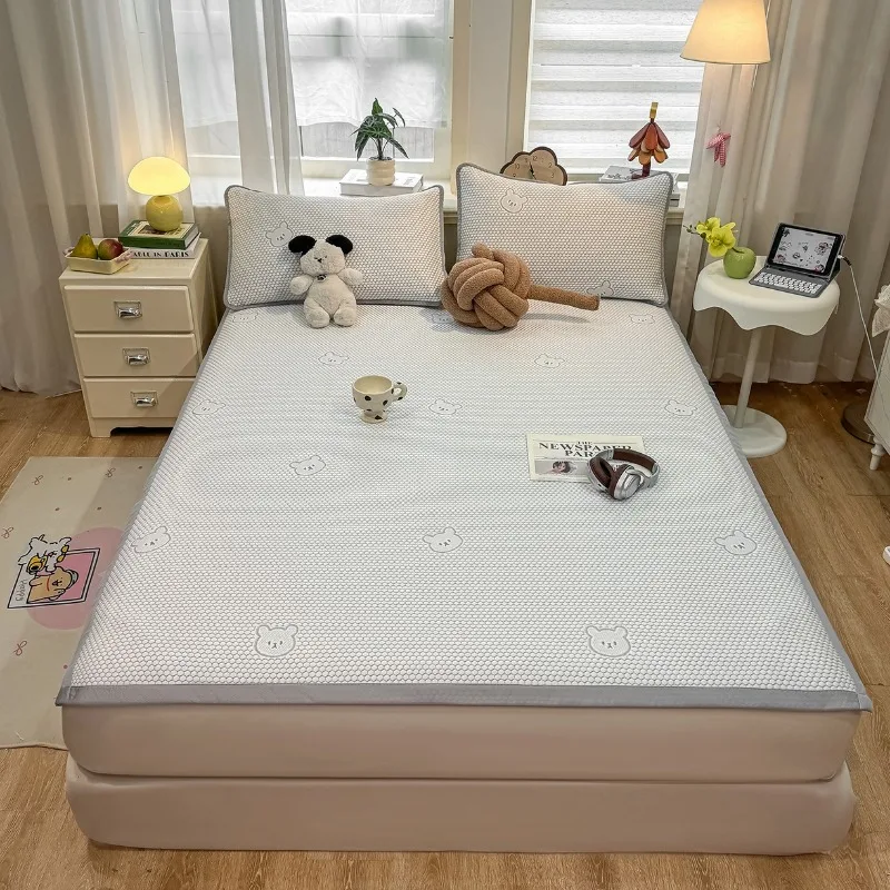 Summer Solid Color Iced Doudou Mat Three-piece Bedspread Cool Air Conditioning Mat Student Dormitory Ice Silk Mat