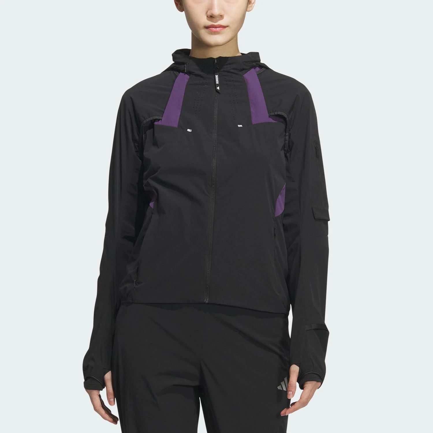 

Оригинальная женская спортивная куртка Adidas с капюшоном и вставками, весенняя коллекция 2026 года, модель KF4923