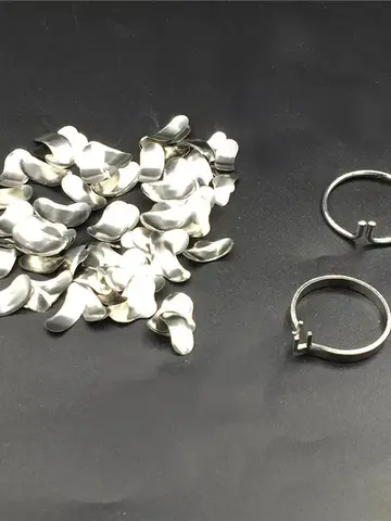 คลิปหนีบเมทริกซ์แบบแบ่งส่วนสำหรับงานทันตกรรม 100 ชิ้น วงแหวนหนีบ/แยก สำหรับงานทันตกรรมแบบแบ่งส่วน เครื่องมือทันตแพทย์