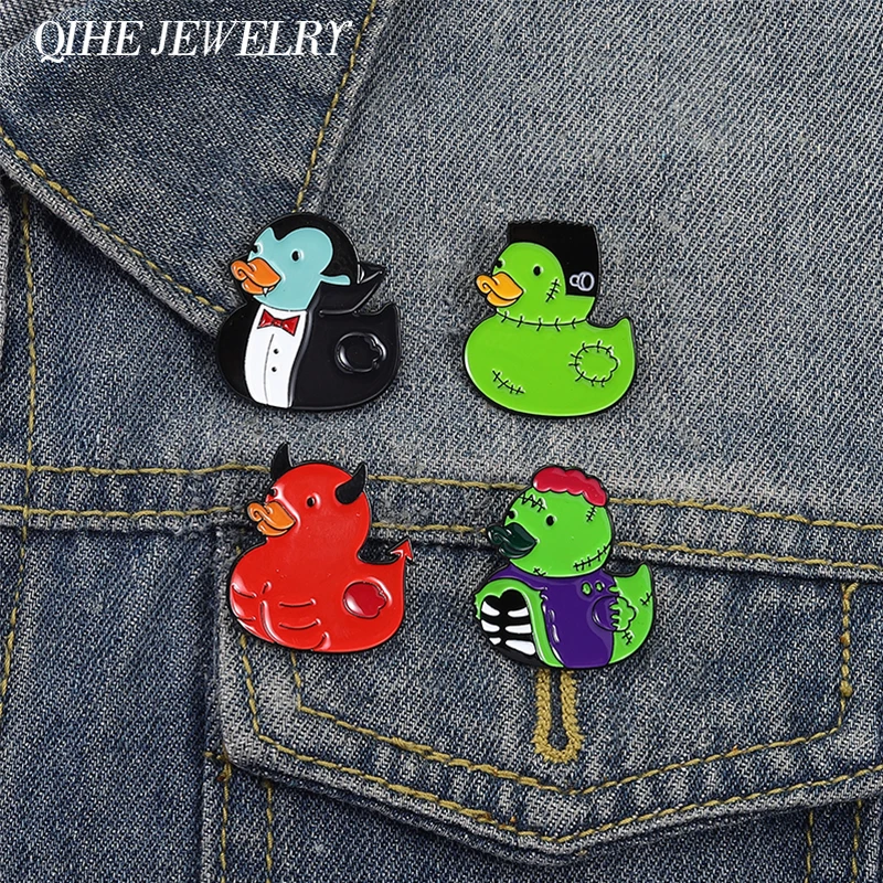 

Cartoon Green Duck Penguin Doll Enamel Pins Patch Red Devil Duck Animal Brooch Clothes Lapel Badge Punk Jewelry Gift for Friends