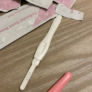 5 pcs Pregnancy Tests First Pregnancy Test Strips For Women HCG Test Kit More than 99% Fast Precision Female Urine Measurement Precision Pregnancy Verification Ovulation Pregnancy Test 8 Main Sales Pregnancy Test - №5