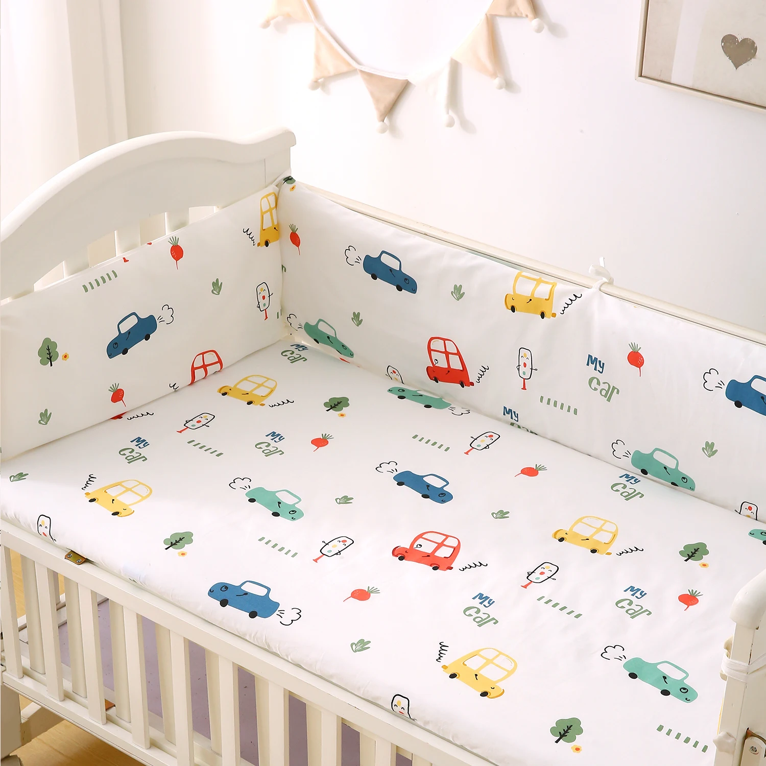 1 Stück Babybett-Schutzbeschiene, weiche Polsterung, Stoßstangeinlage für Säuglingsbett, gepolsterter Bettzaun mit Cartoon-Druck, einteilig, 120/180/200 cm Länge