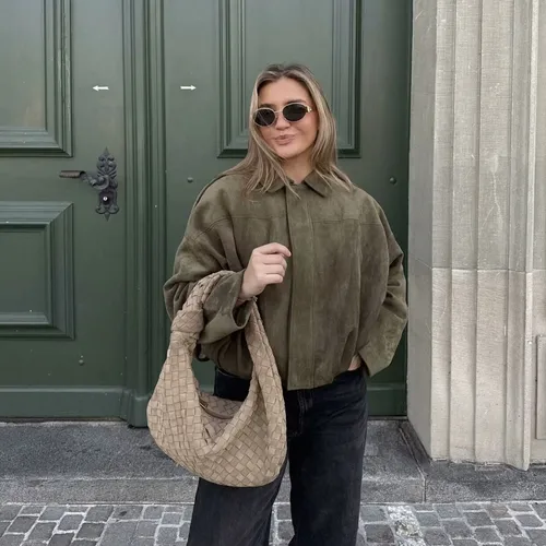 Imagen 2 del producto 2025 RARA primavera nuevas llegadas chaqueta Bomber texturizada de gamuza para mujer chaqueta informal de estilo callejero que combina con todo