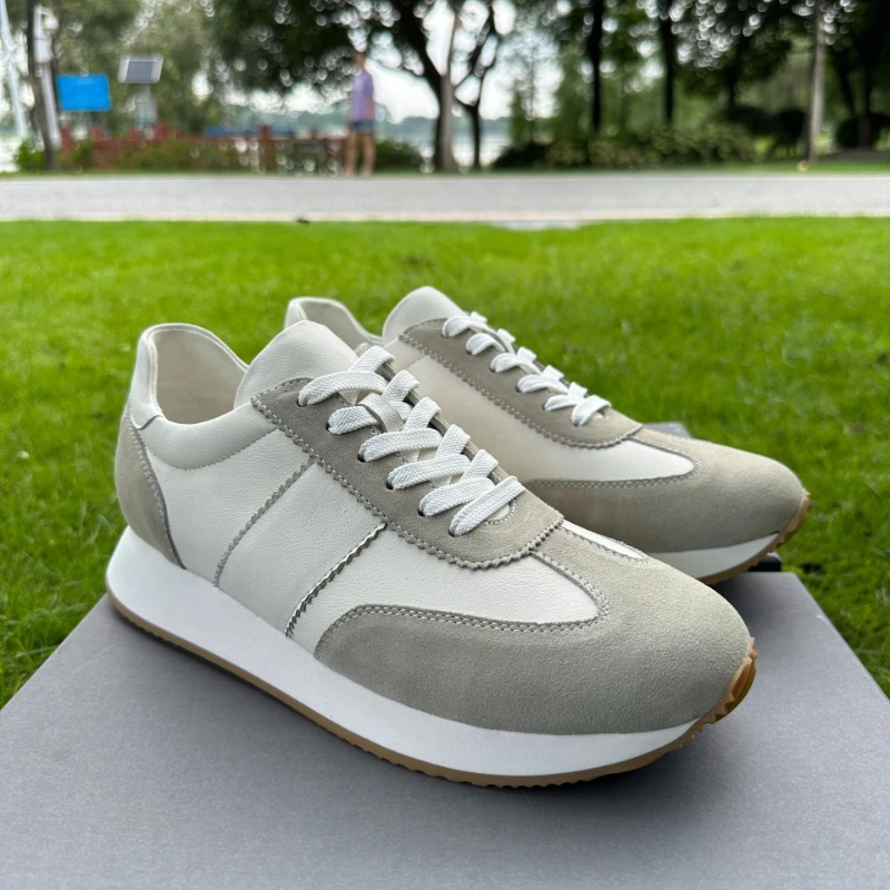 Popular Casual Shoes Lace-Up Men Sneakers Soft Bottom Versatile Students White Shoes  Polyurethane Rubber Ladies Leisu Sneakers