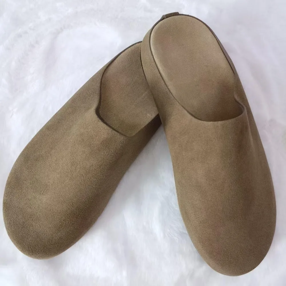 

Slippers Man Outside Men’s Summer Shoes 2026 Spring and Autumn Retro Simple Baotou Thick Soled Slippers Men Designer Slippers 45