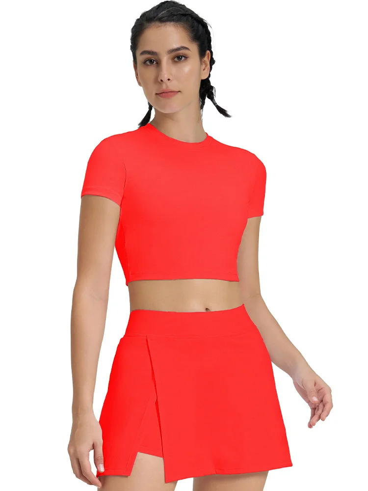 

Women's Tennis Skirt Suits with Hollow Back and Short Sleeve with Chest Cushion Quick drying A-line Sports Skirt Yoga Skirt Set