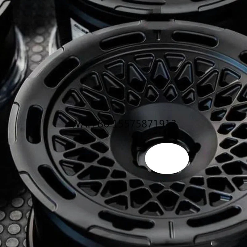 

18-дюймовые кованые диски из алюминиевого сплава - матовое черное покрытие, усиленный обод для спортивных автомобилей