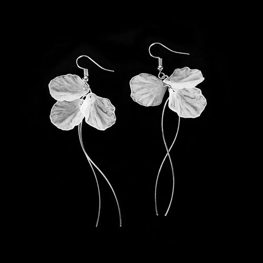 Korean Simple Flowers Petals Long Dangle Earrings For Woman Temperament Tassel Flower Earrings Fashion Female Jewelry Gifts