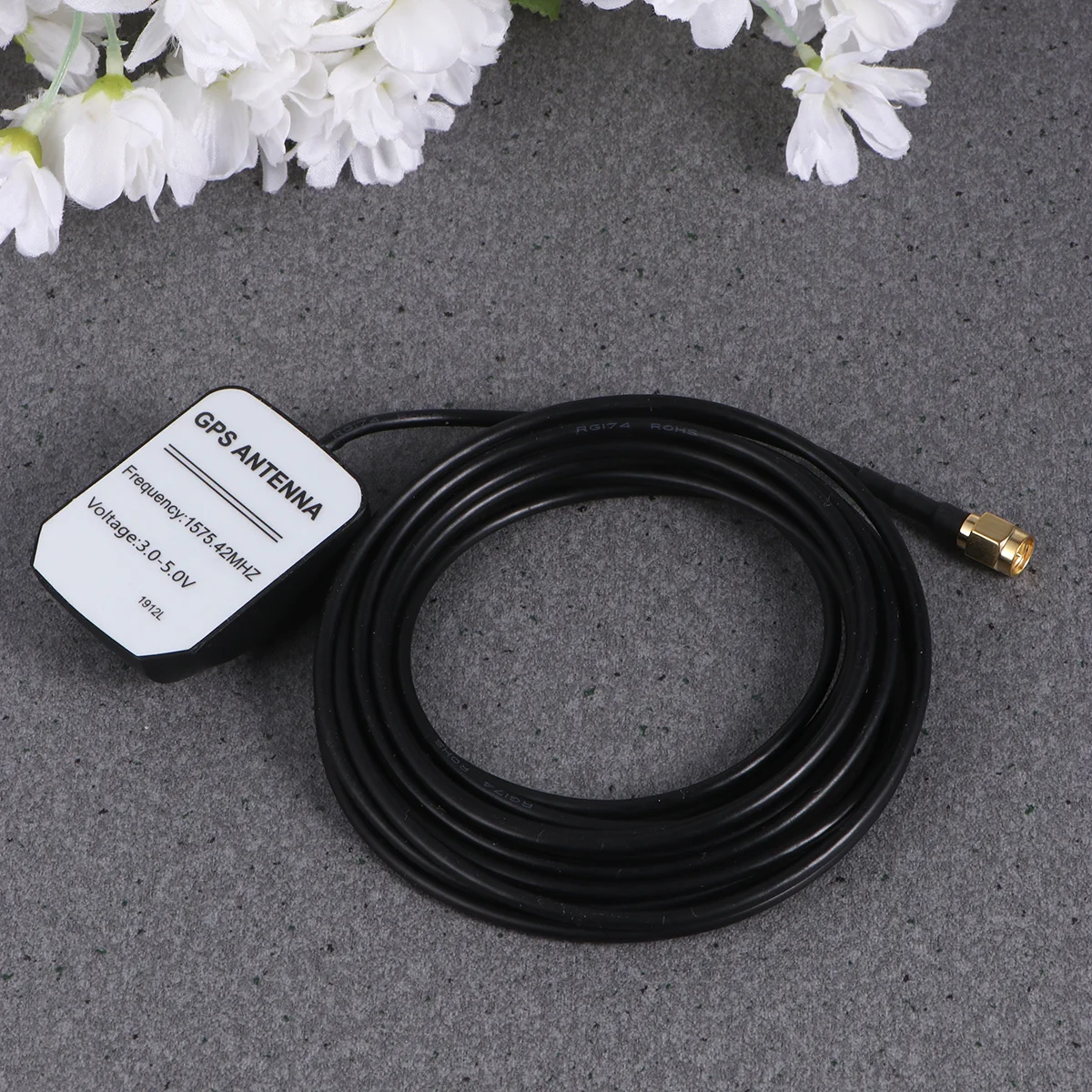 

Car Gps Antenna High Gain Active External Ceramic Amplifier Signal Cable For Navigation Logistics Positioning Tool Parts