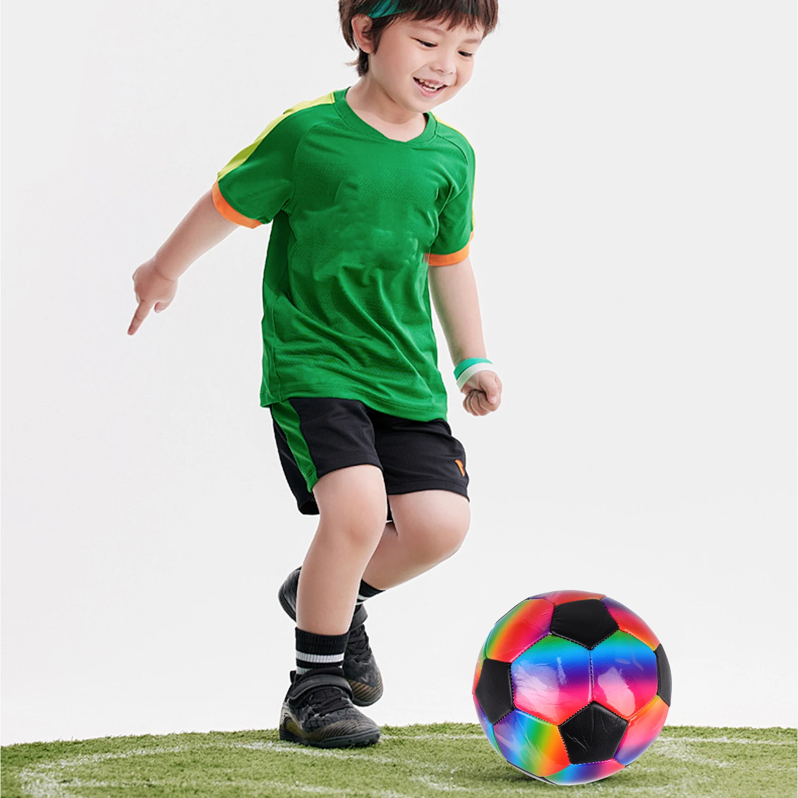 Bolas de futebol arco-íris 21,5 cm PVC Futebol inflável para crianças meninas meninos tamanho 5 brinquedos escola jardim jogar