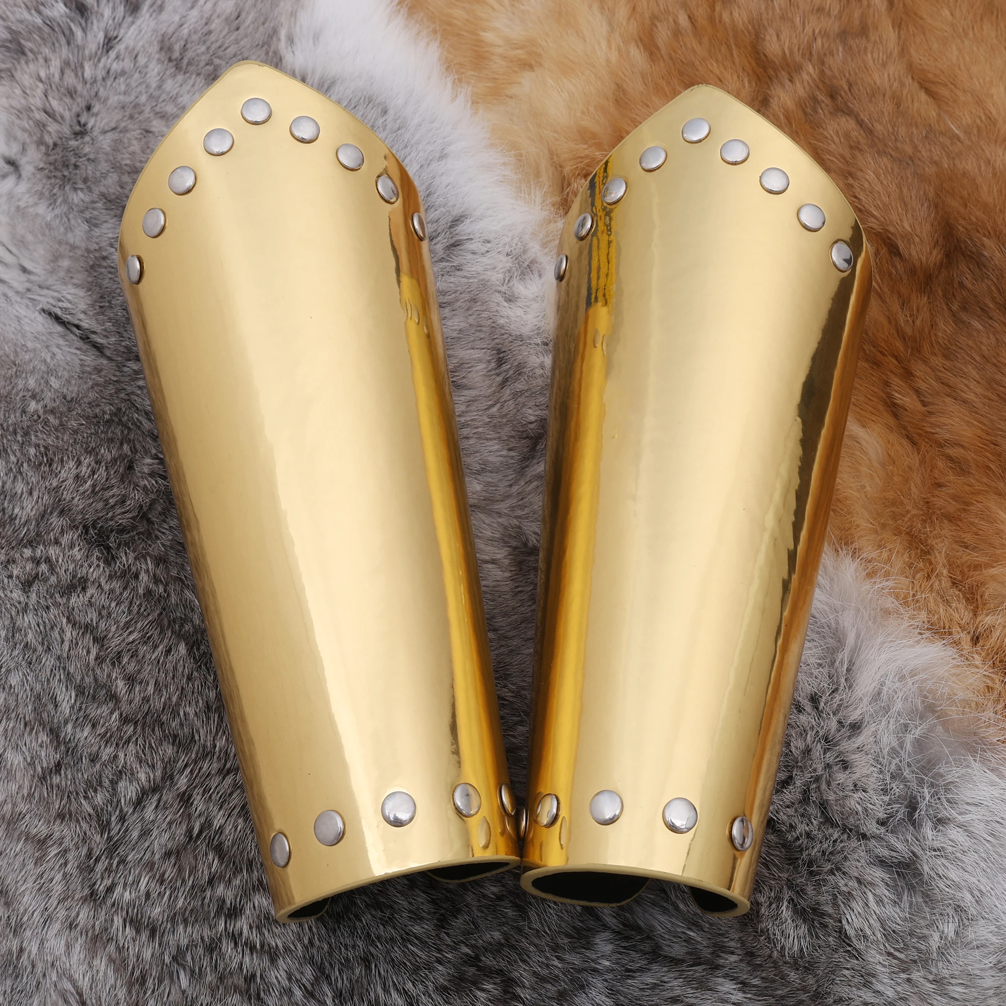 2 Pieces of Nordic Viking Renaissance Adjustable High-Gloss Faux Leather Hand Guards