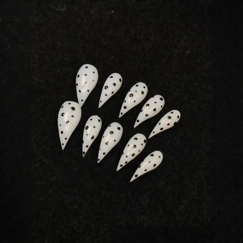 10PCS Classic black and white polka dot long-style artificial nails, featuring hand-drawn polka dots, press-on nail set