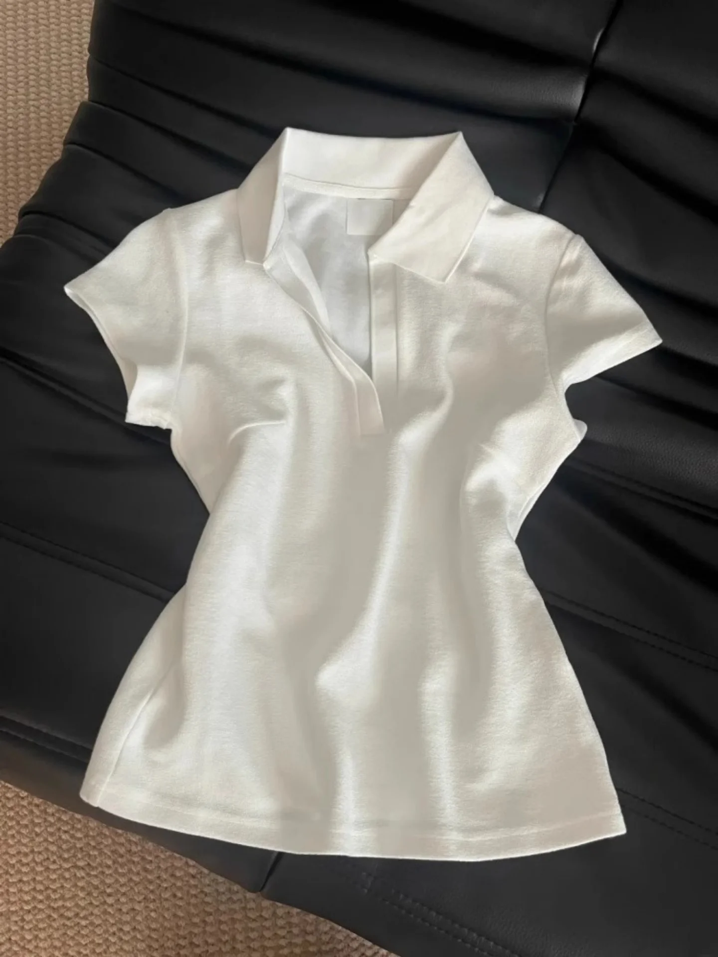 Colletto coreano Sle Colore ort Sve T-shirt slim fit Donna Estate New Sle Hot Girl oulder Colletto ribaltabile Top