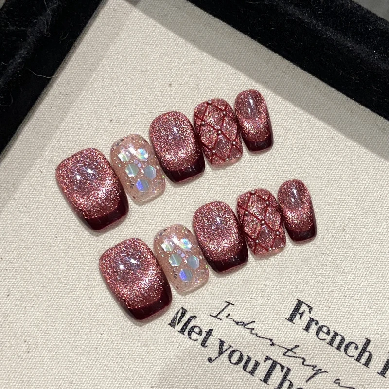 10 قطعة الصحافة اليدوية على الأظافر بريق التوت النبيذ الأحمر الفرنسية القط العين الأظافر وهمية يمكن ارتداؤها غطاء كامل الحلو قصيرة الأظافر كاذبة #2