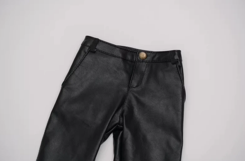 D09-P668 kinderen handgemaakte speelgoed oom ID75 uf75 BJD poppenkleertjes basic vest zwart pu lederen broek 1pcs